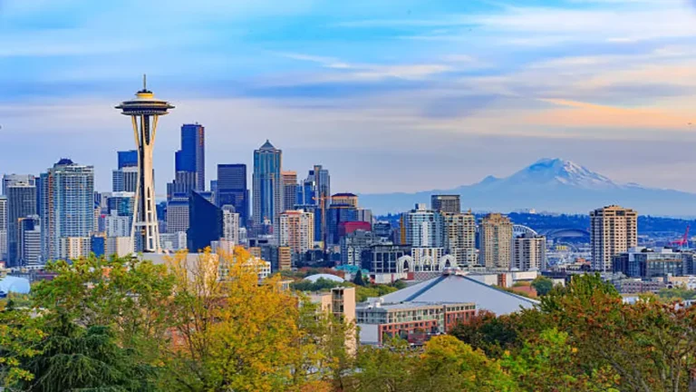 Day Trip Seattle: 12 Best Escapes (No Car Needed Too)